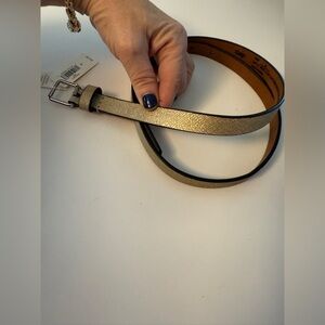 GAP Skinny Etched Metallic Gold Leather Belt NWT Medium Holiday 14, 41”x 3/4”